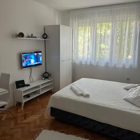 White M Апартаменты Белград